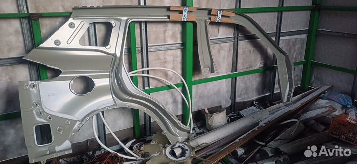 Боковина левая Geely Atlas 1 2016-2022