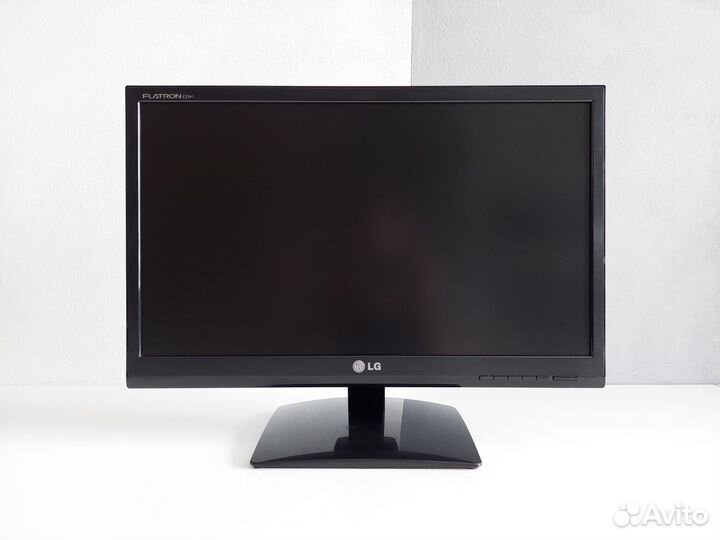 Монитор LG 22 дюйма/ Full-HD