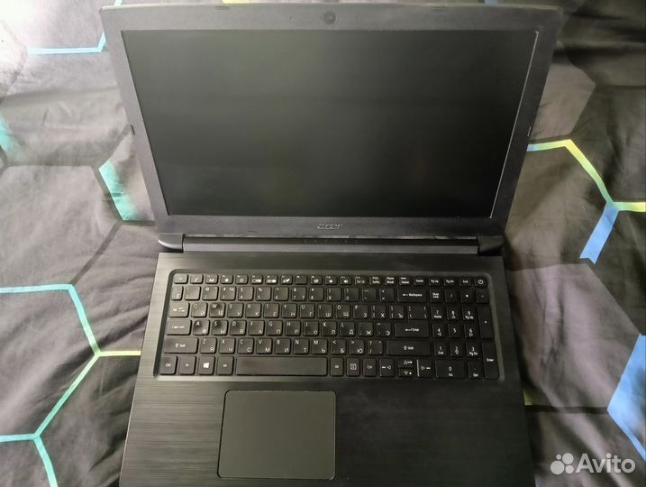 Ноутбук acer aspire 3