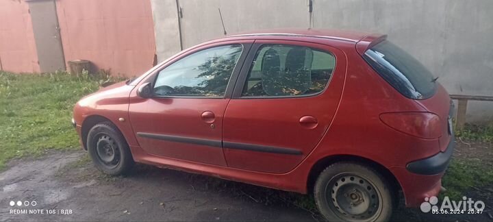 Peugeot 206 1.4 МТ, 2003, 250 000 км