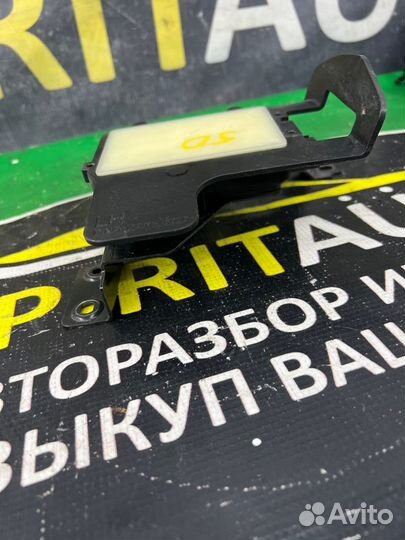 Датчик слепых зон левый Kia Stinger 1 2017-2023