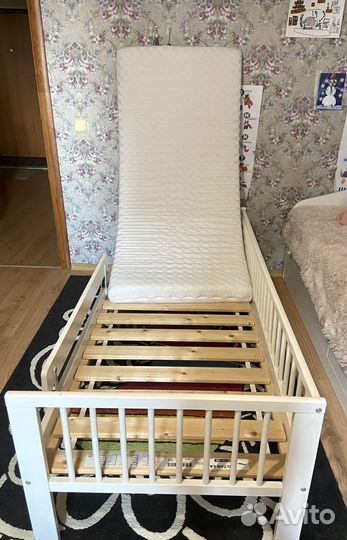 Кровать детская и матрас