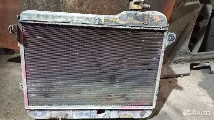Радиатор охлаждения ваз 21013