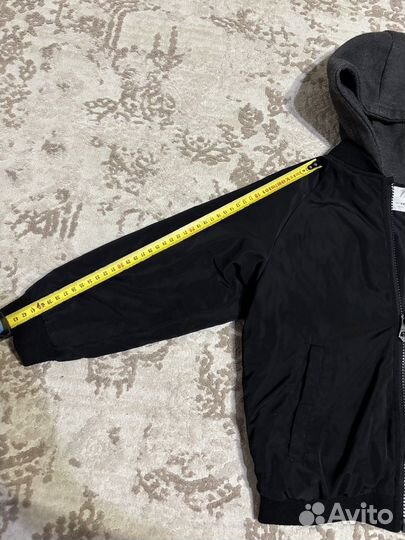 Куртка Zara 110