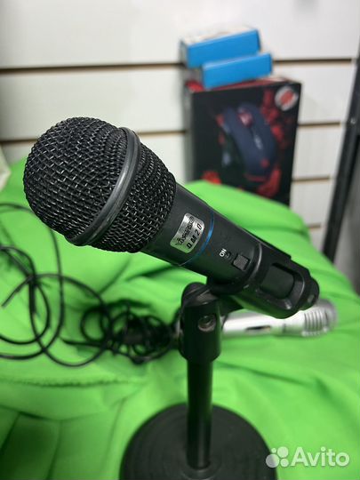Микрофоны для караоке с подставкой б/у