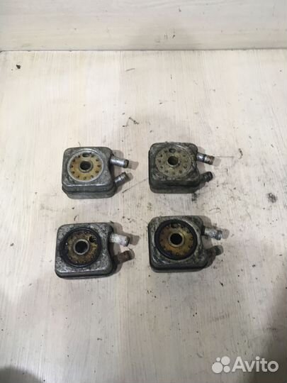 Радиатор масляный Фольксваген пассат B5 028117021K