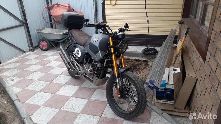 Мотоцикл Wanqiang Caferacer