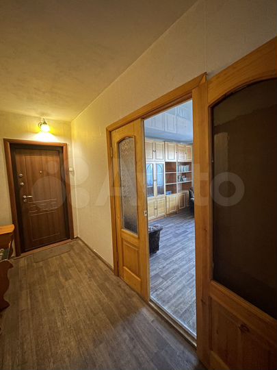 4-к. квартира, 77,5 м², 1/9 эт.