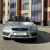 Ford Focus 1.6 MT, 2006, 364 000 км, с пробегом, цена 375 000 руб.