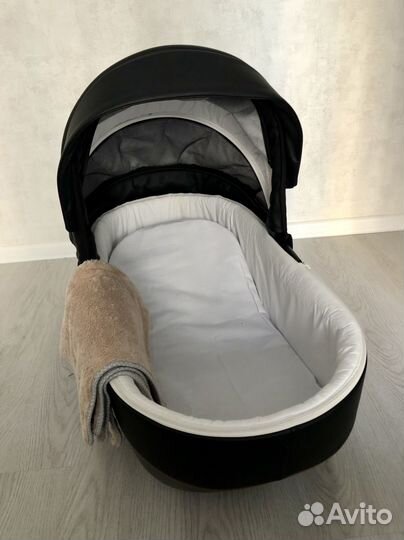 Коляска Roan bass soft 2 в 1