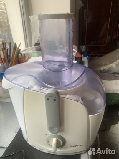 Соковыжималка электрическая Maxwell