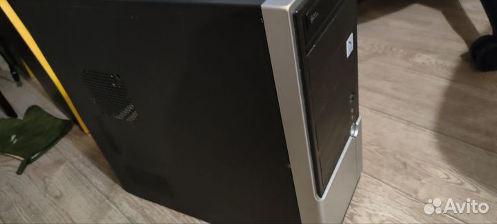 Компьютер системный блок