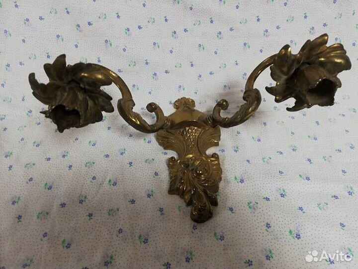 Старинный настенный подсвечник Бронза