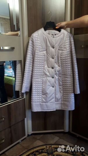 Продам польто женское на синтепоне новое осень-вес