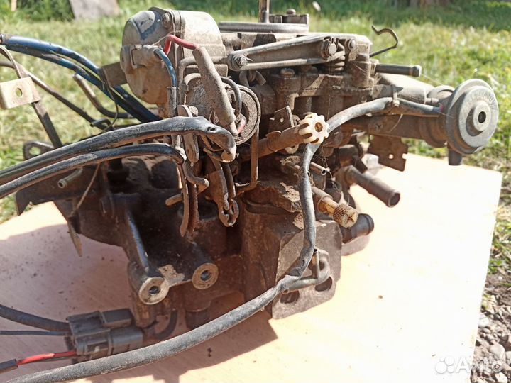 Головка блока цилиндров nissan Vingroud