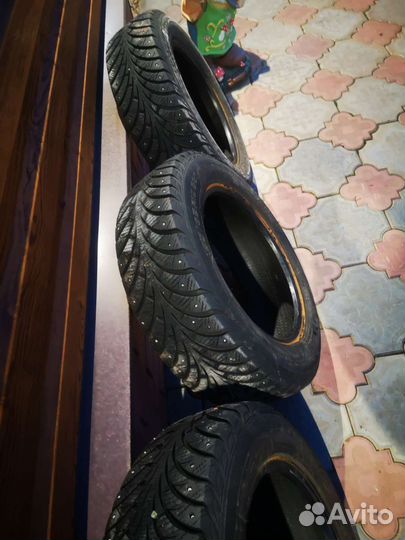 Sava Eskimo Stud 185/65 R15