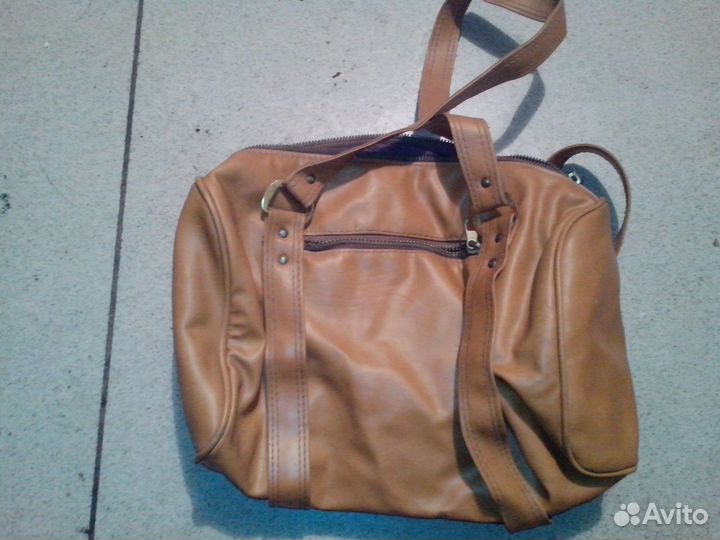 Сумки кожаные женские