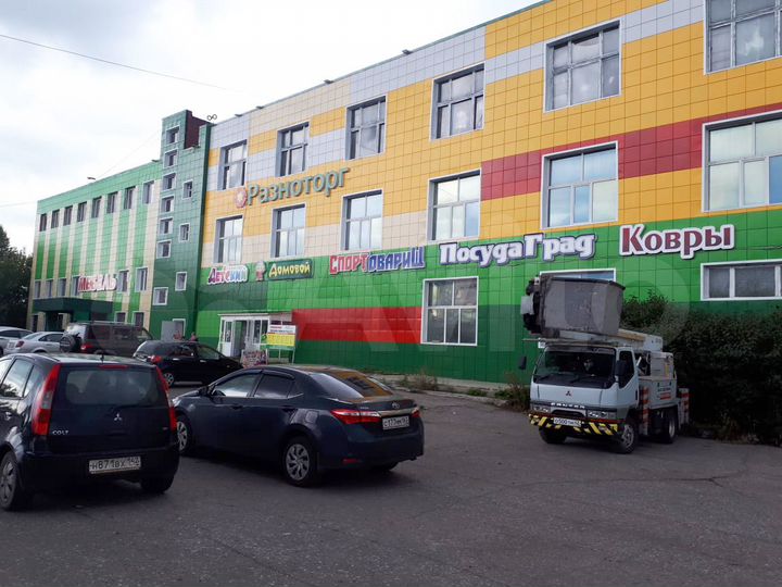 Торговые помещения 100, 150,500, 610 м²