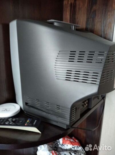 Телевизор диагональ 35см цена договорная LG