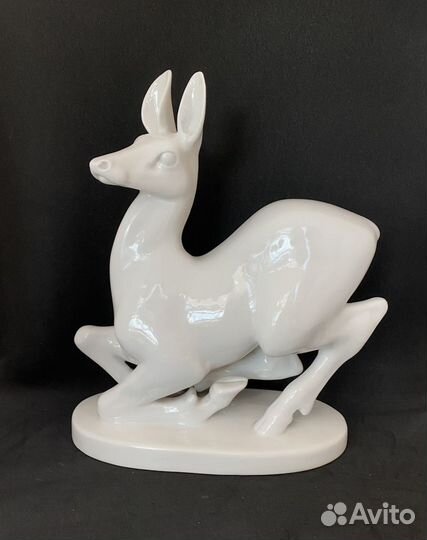 Статуэтка Лань Лфз