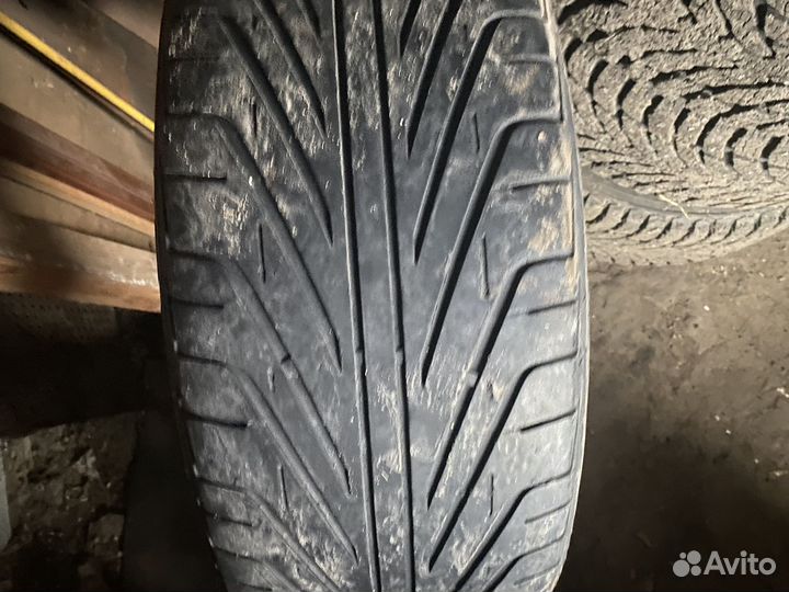 Triangle TR968 215/55 R17 98V