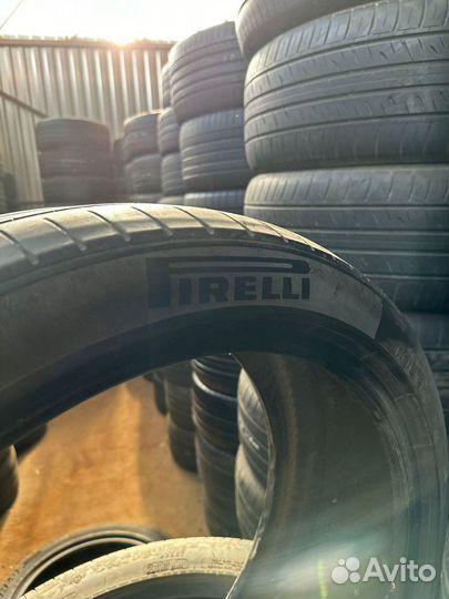 Pirelli P Zero 245/40 R20 99Y