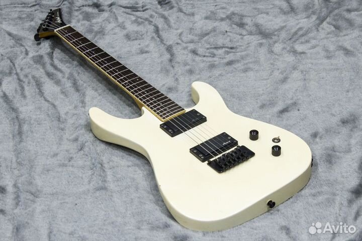 Электрогитара Aria Pro II XR-ST-2W