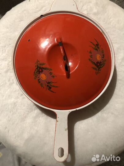 Чугунная сковорода