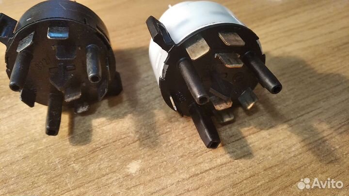 Контактная группа замка зажигания Пассат