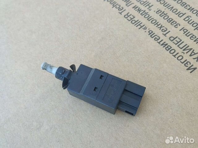 Мерседес W 211датчик стоп сигнала лягушка