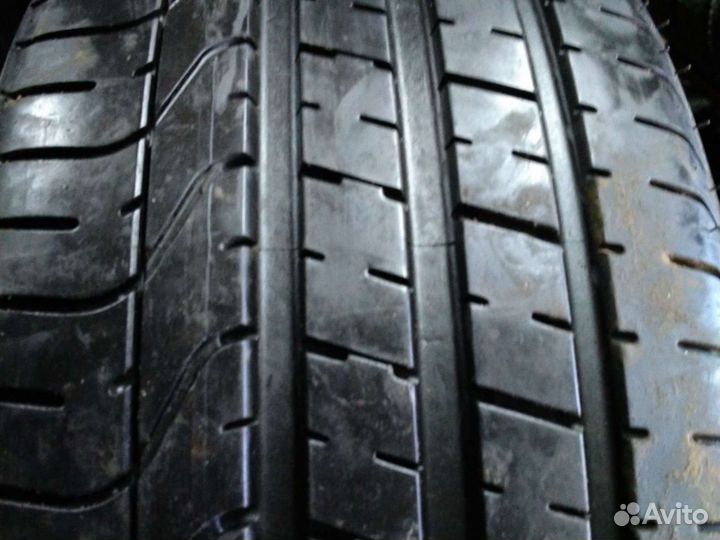 Pirelli P Zero 235/45 R17