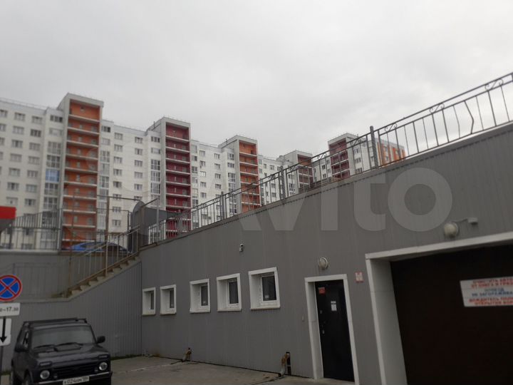 Машиноместо, 18 м²
