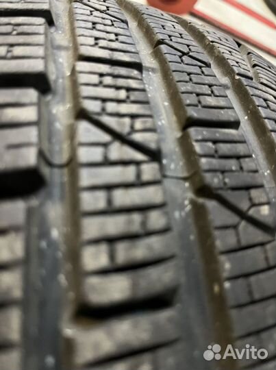 Pirelli Winter Sottozero II 225/50 R17