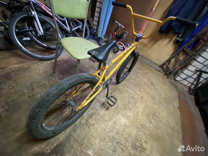 Велосипед BMX