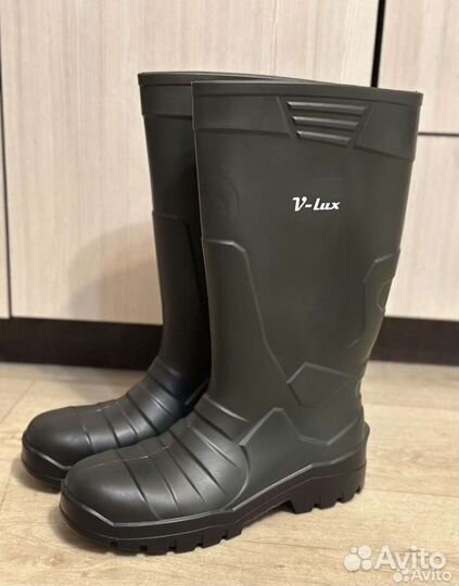 Резиновые сапоги