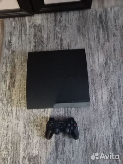 Sony PS3 slim(320гб) +30 игр+1 геймпад