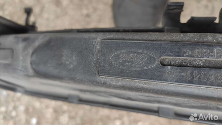 Телевизор форд мондео 4/s-max