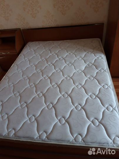 Матрас 140х200 бу
