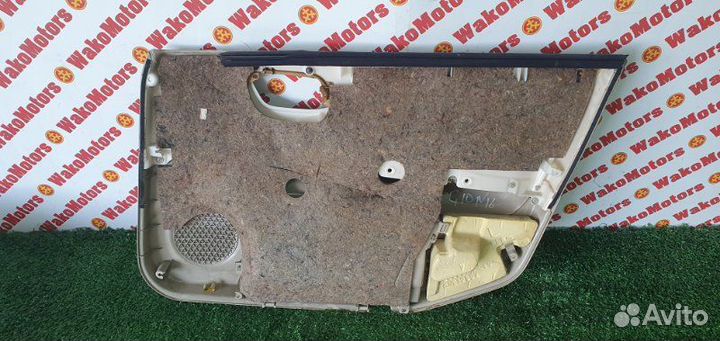 Обшивка боковой двери передняя левая Nissan Almera