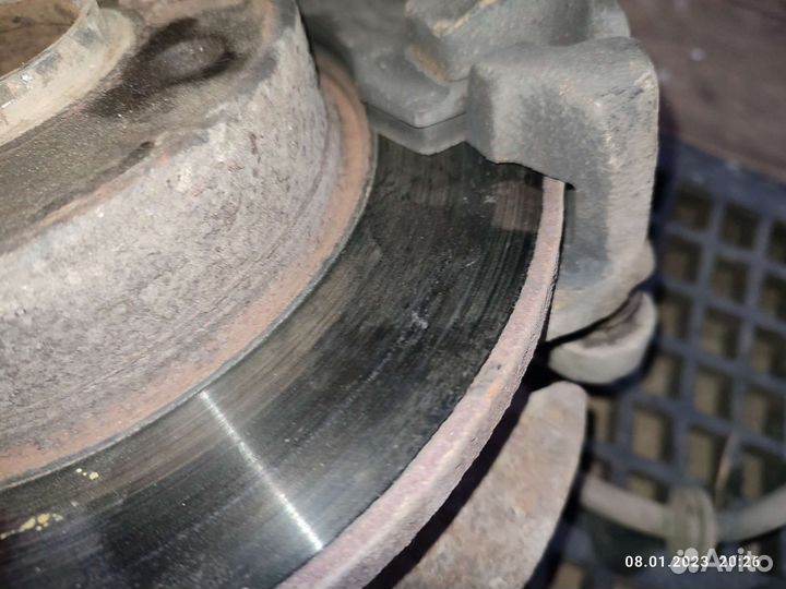 Кулак поворотный калина