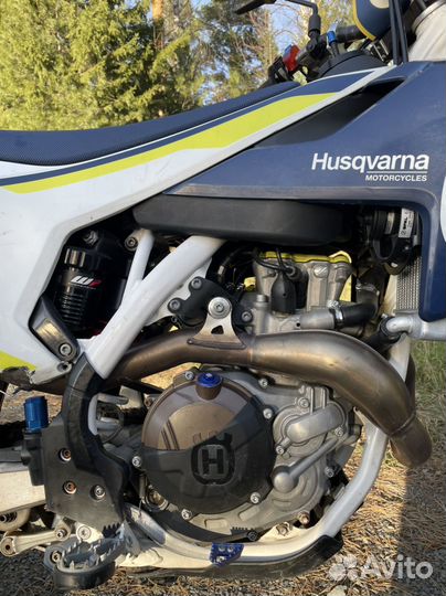 Мотоцикл husqvarna FS450 супермото