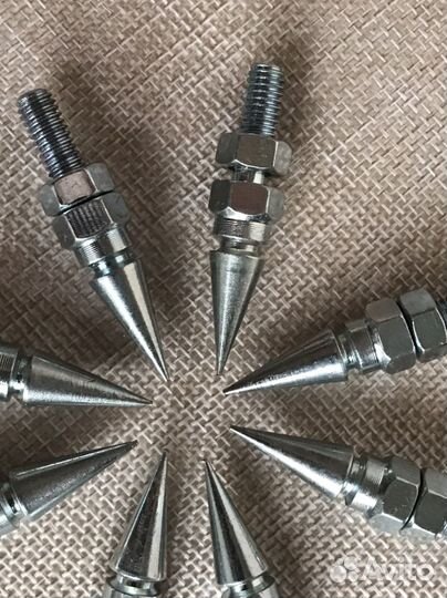 Шипы для акустики Dali, Bowers