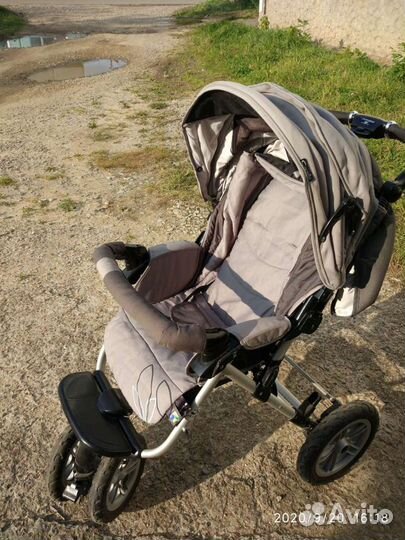 Прогулочная коляска capella
