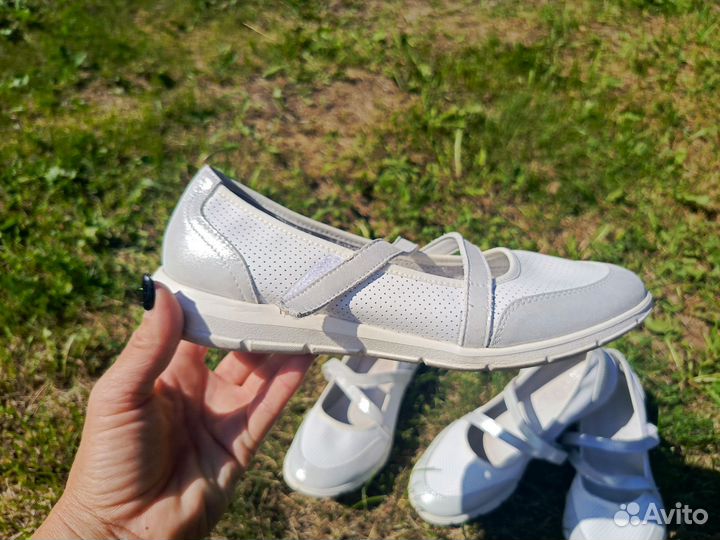 Туфли для девочки, девушки