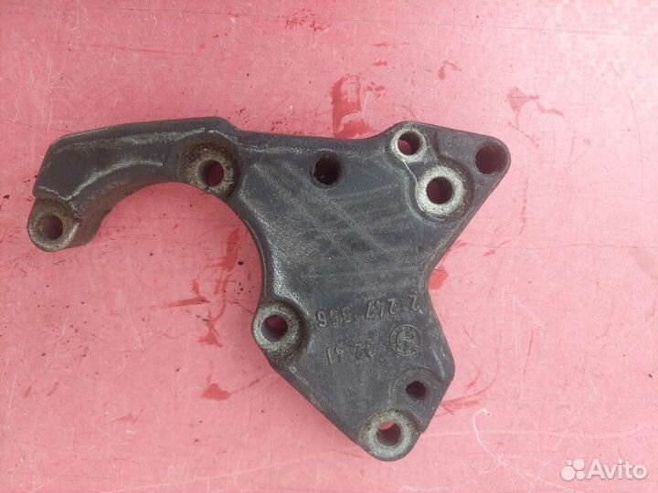 Кронштейн насоса гур BMW X5 E53 M57N