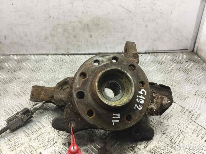 Ступица передняя левая Opel Zafira Z19dt