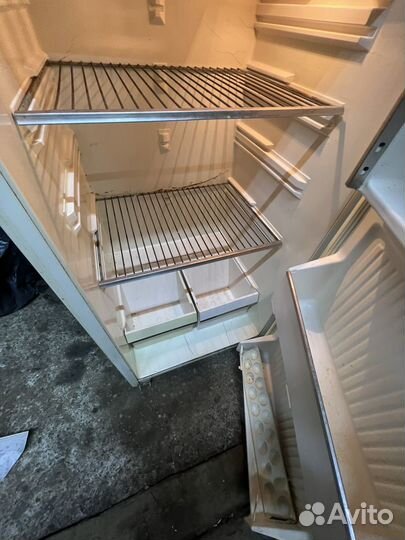 Холодильник бу Минск-11