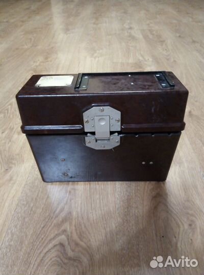 Старинный телефон полевой связи таи-43-Р