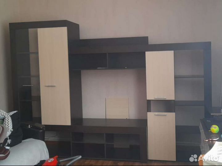 Стенка в гостиную