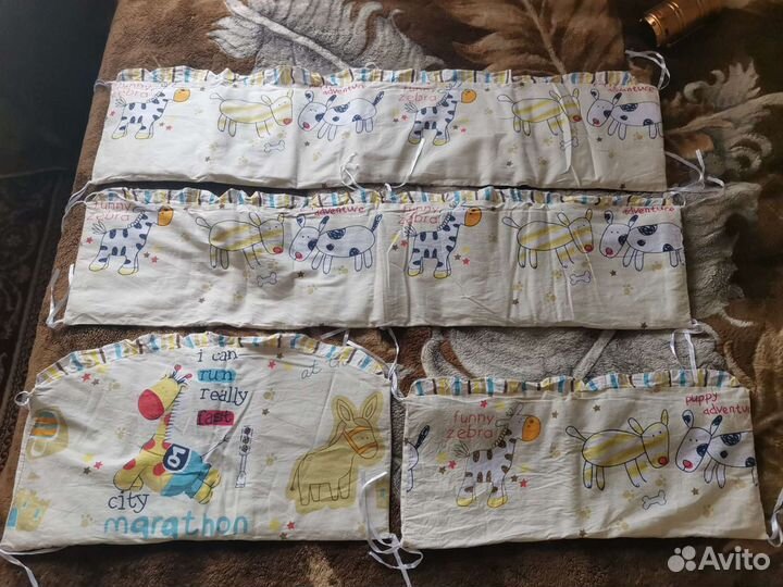 Бортики в кроватку